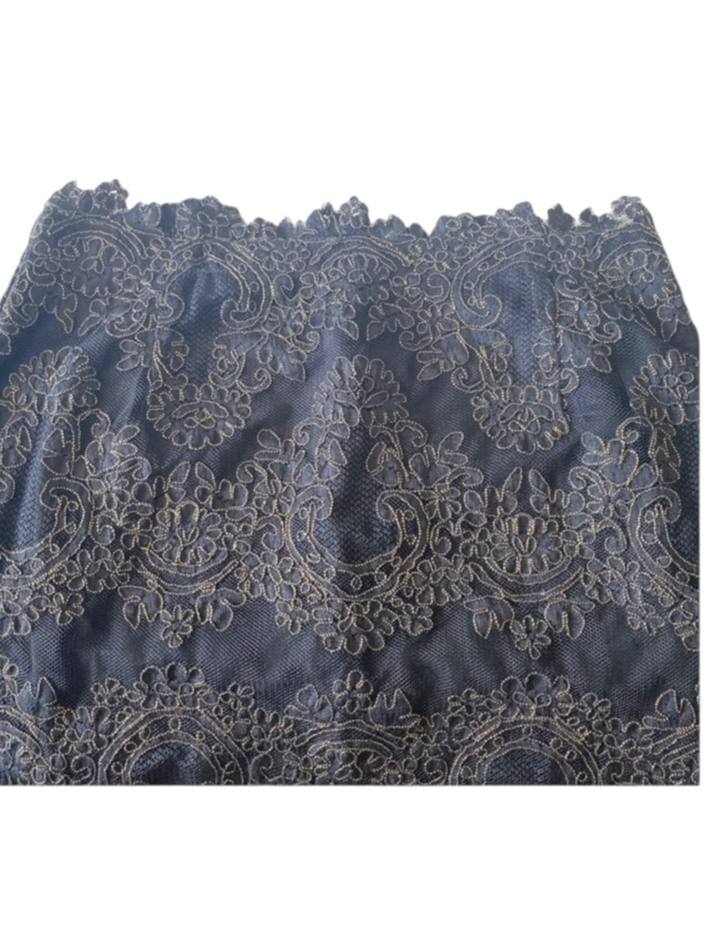 Sandro ✈︎ Rococo Metallic Guipure Lace Skirt ✈︎ aso Kristen Bell ✈︎ Black + Gold - Picture 7 of 16